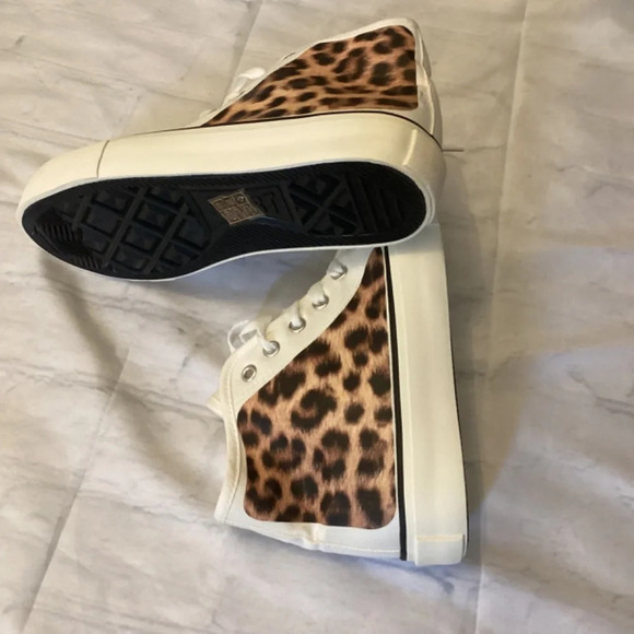 Leopard Color Block High-Top Sneakers - Picture 5 of 6